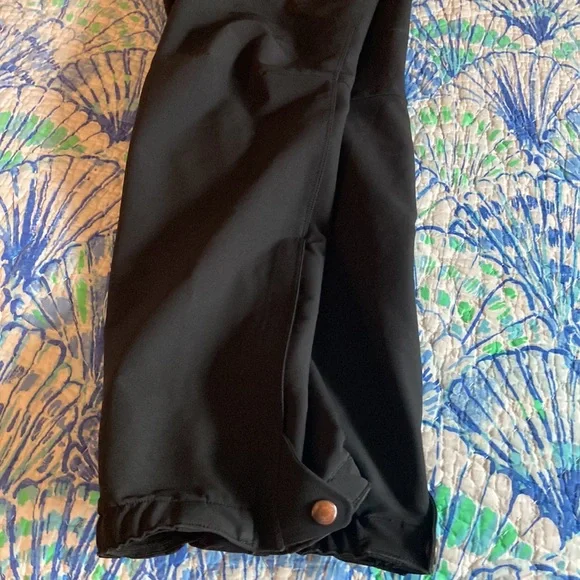 Patagonia, snow pants - Picture 3 of 11